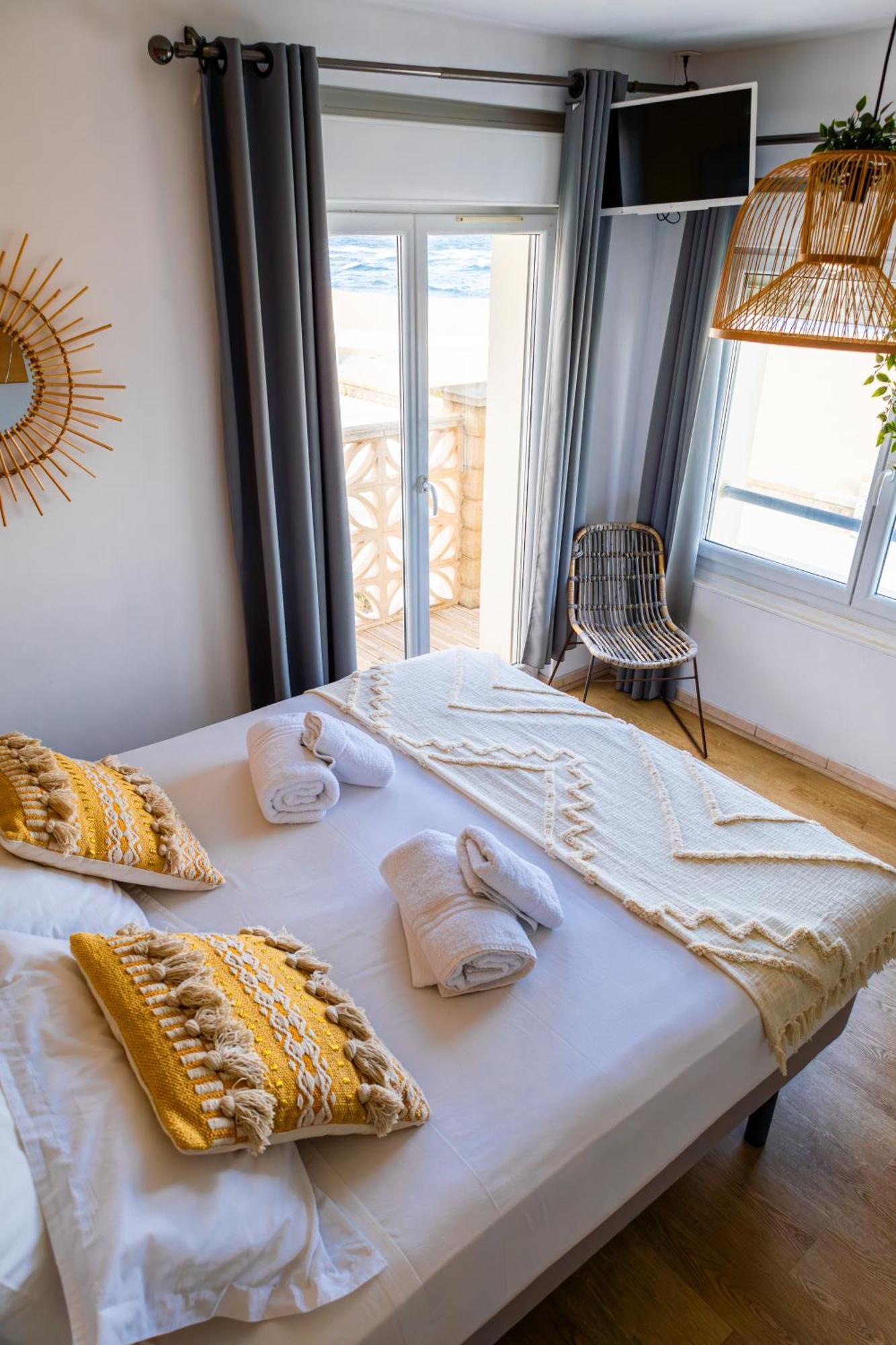 Hotel Restaurant La Cote Revee Leucate Eksteriør billede